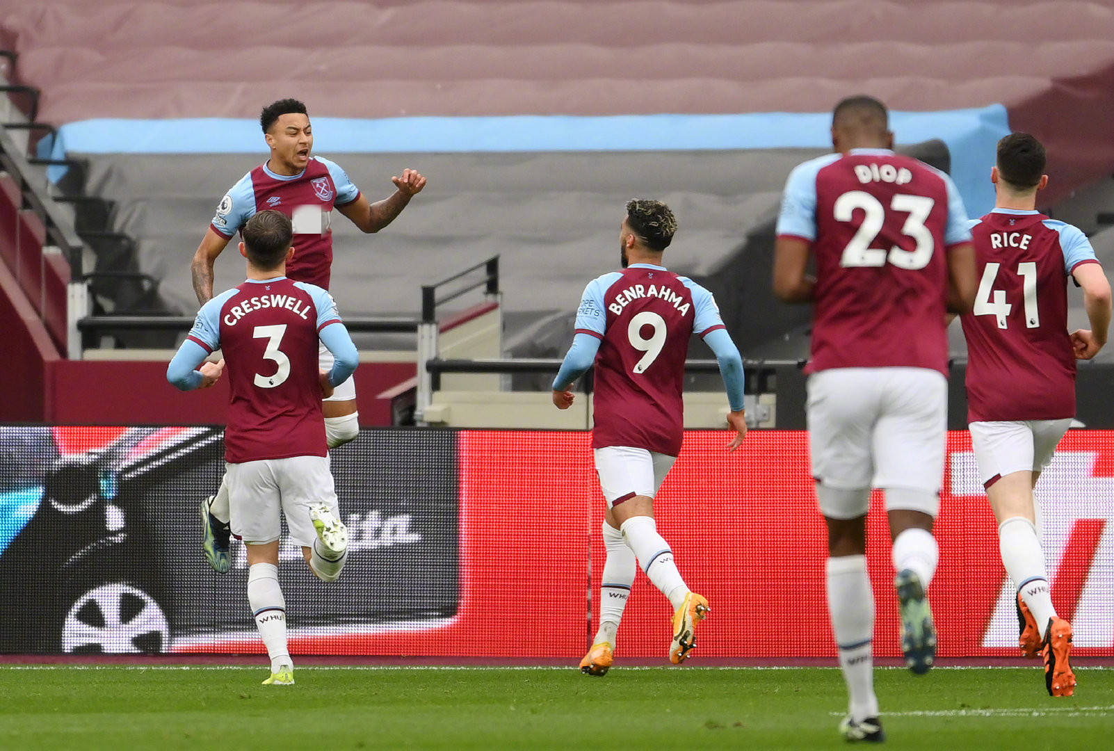 他在奥地利 他在奥地利